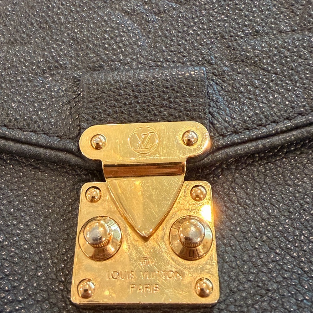 Louis Vuitton Monogram Empriente Saint Germaine BB - Picture 3 of 12